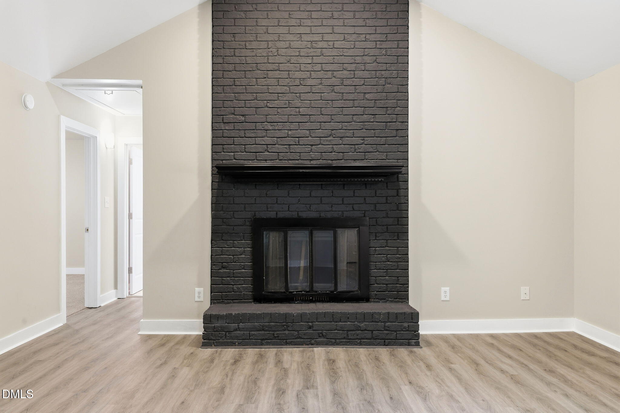 9812 Gralyn Road Raleigh, NC 27613 - Photo 8 of 39