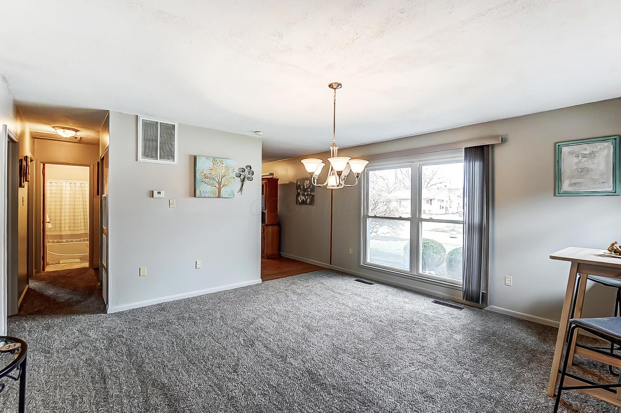 2131 Wrenwood Road Springfield, OH 45505 - Photo 5 of 24 005