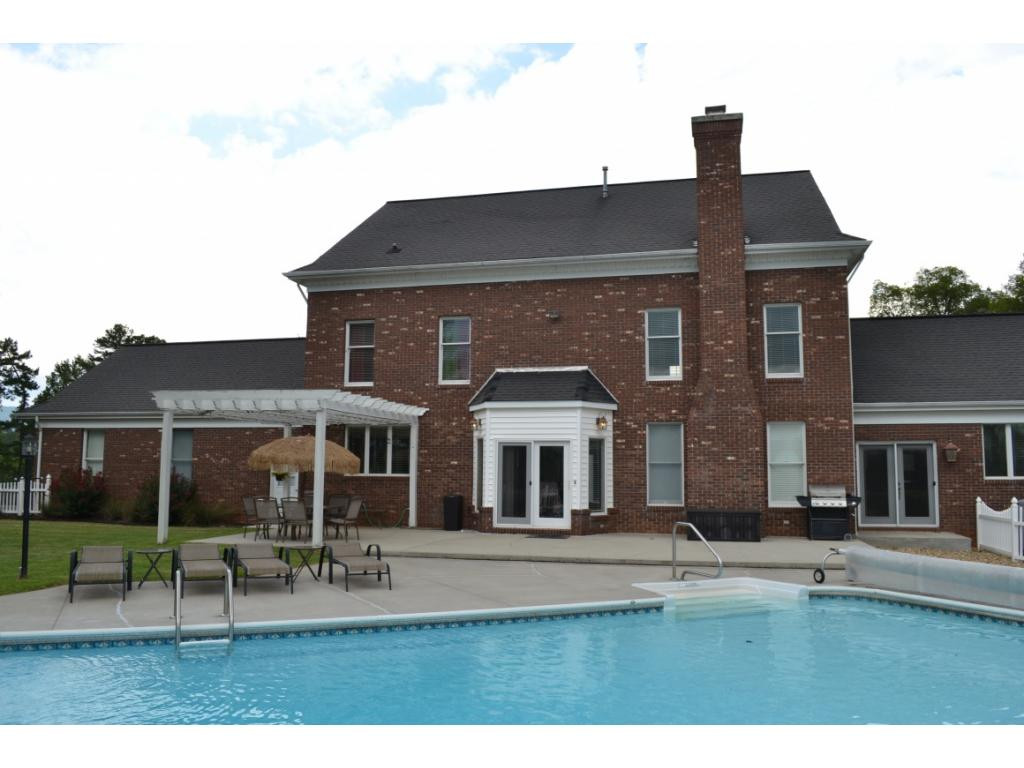 135 7 Peaks Road Newport, TN 37821 - Photo 7 of 32 Photo 7