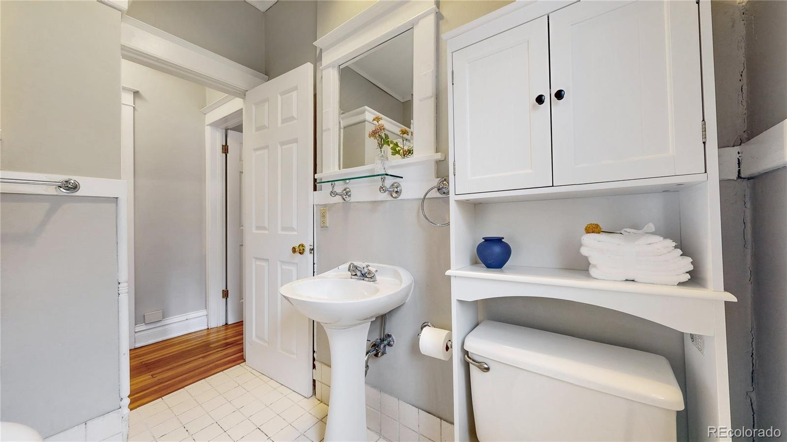 218 South Emerson Street Denver, CO 80209 - Photo 21 of 47