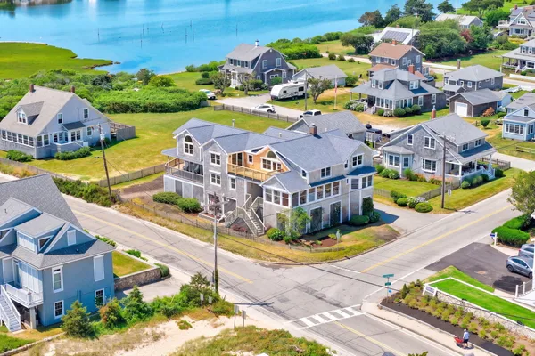 $3,100,000 | 70 Menauhant Road, East Falmouth, MA 02536