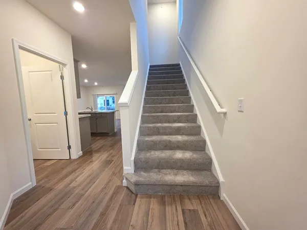 $3,100 | 2272 Horseshoe Circle, Unit 9004, Naperville, IL 60564