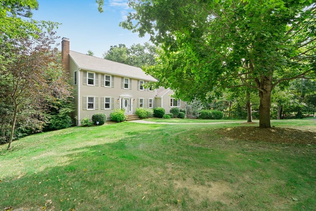 43 Smith Road Mansfield, MA 02048 - Photo 3 of 41 Gallery Image 3