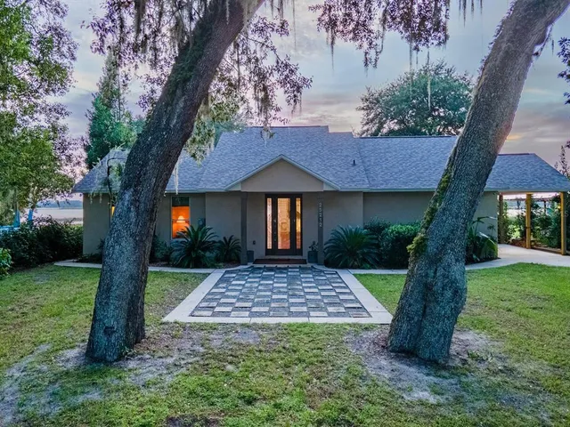 $685,000 | 25212 East Highway 316, Salt Springs, FL 32134