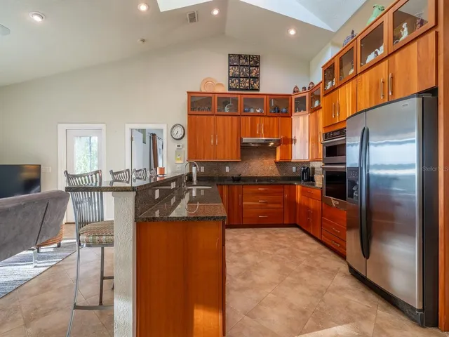 $685,000 | 25212 East Highway 316, Salt Springs, FL 32134