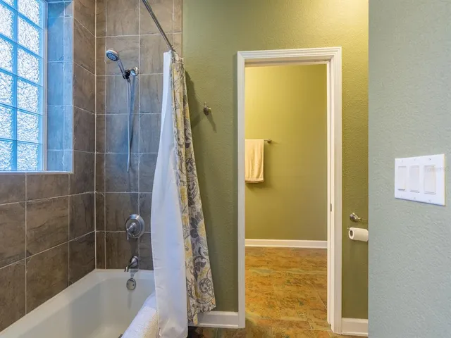 $685,000 | 25212 East Highway 316, Salt Springs, FL 32134