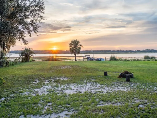 $685,000 | 25212 East Highway 316, Salt Springs, FL 32134