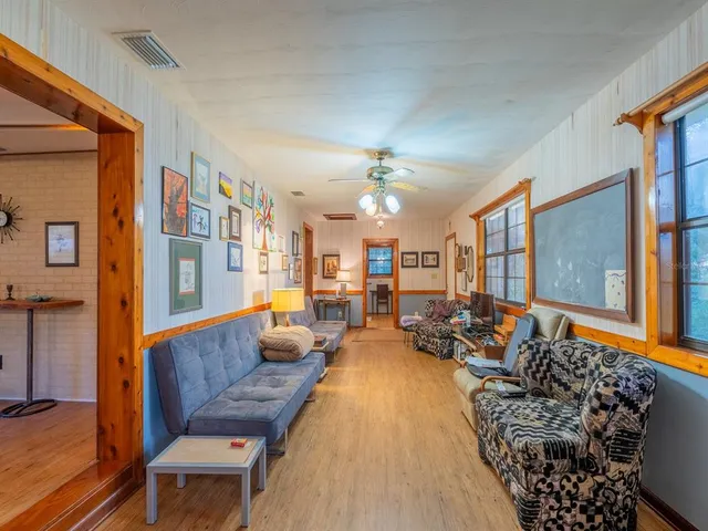 $685,000 | 25212 East Highway 316, Salt Springs, FL 32134