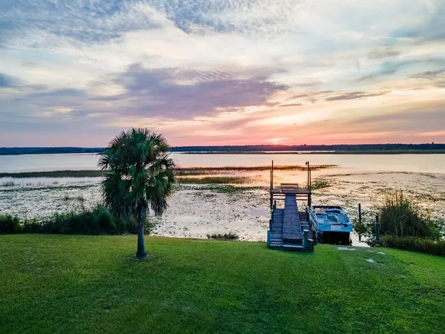 $685,000 | 25212 East Highway 316, Salt Springs, FL 32134