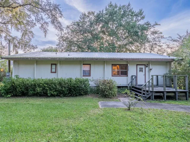 $685,000 | 25212 East Highway 316, Salt Springs, FL 32134