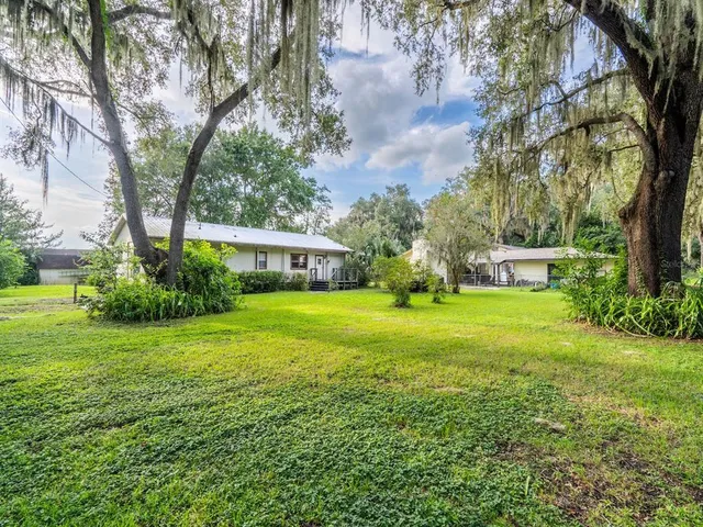 $685,000 | 25212 East Highway 316, Salt Springs, FL 32134