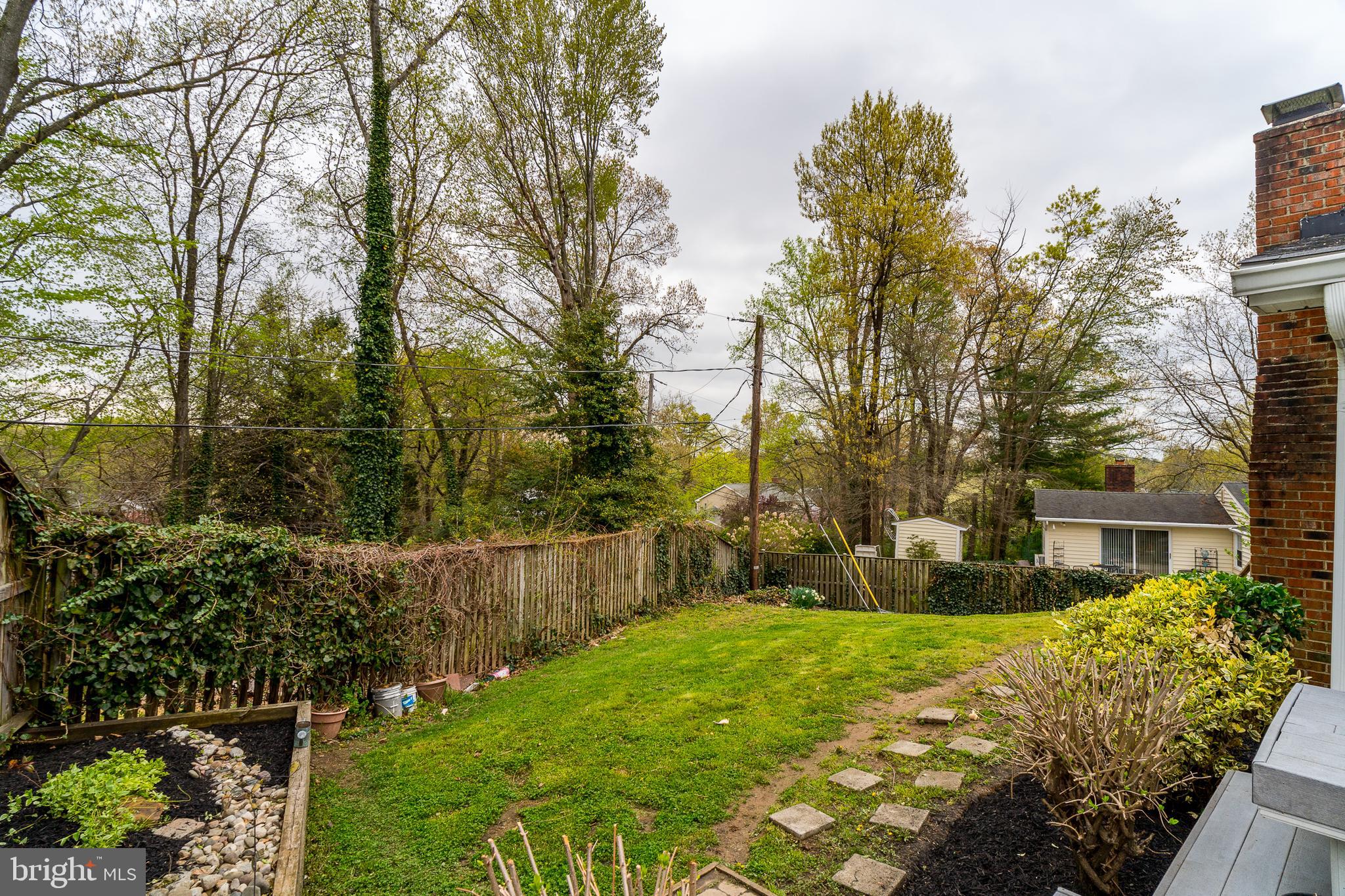 4911 Ridgeview Lane Bowie, MD 20715 - Photo 33 of 35 Back Yard (alt view)