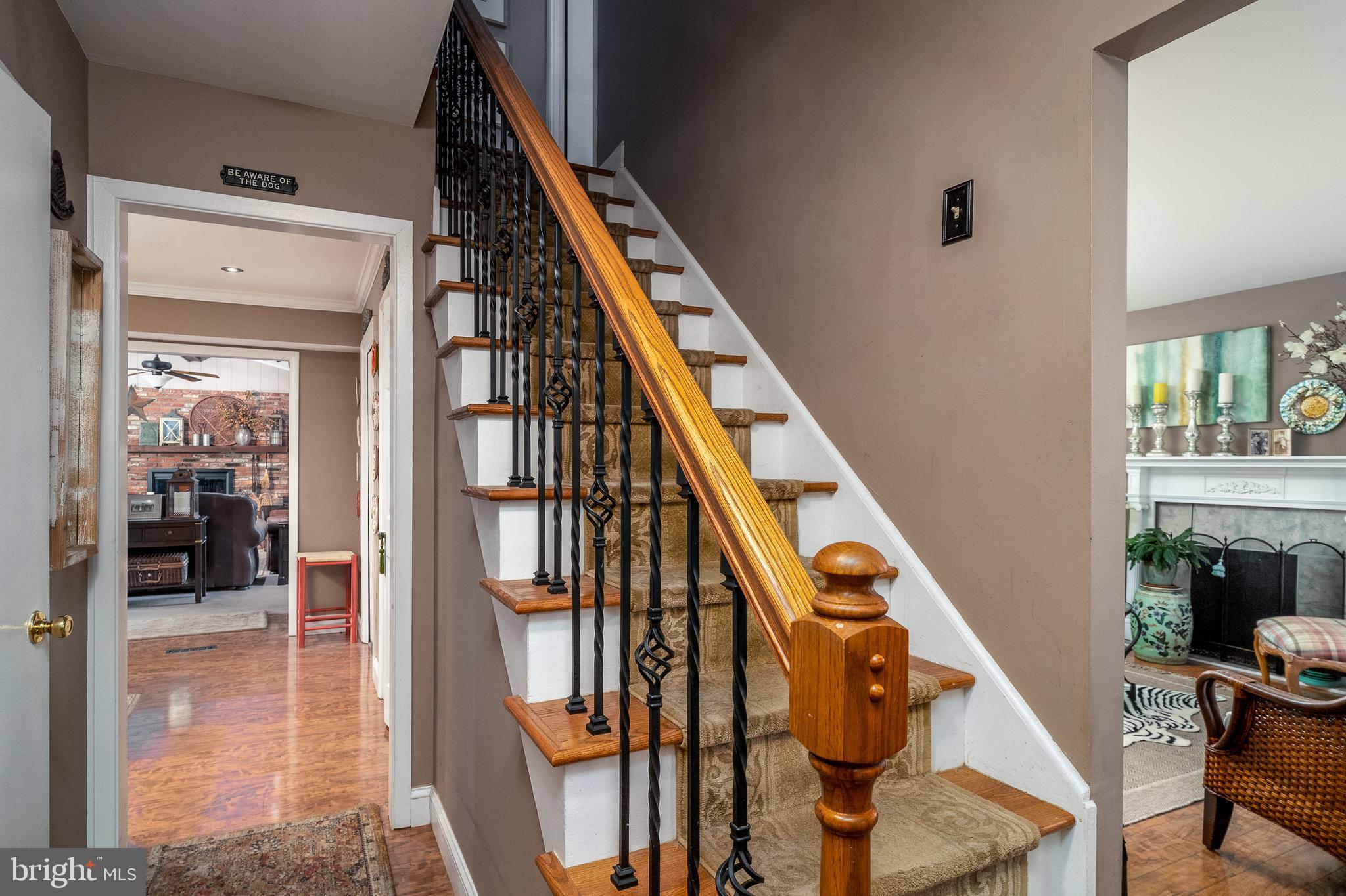 4911 Ridgeview Lane Bowie, MD 20715 - Photo 6 of 35 Foyer View