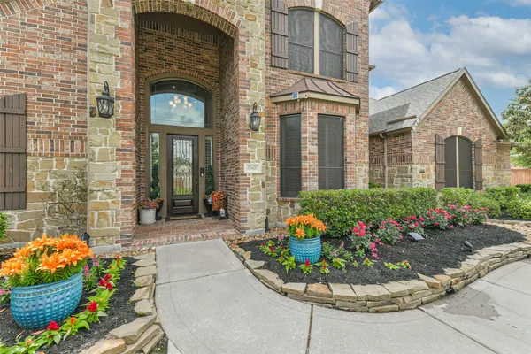 $980,000 | 17807 Lakeside Haven Drive, Cypress, TX 77433