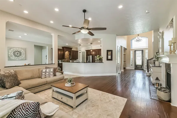$980,000 | 17807 Lakeside Haven Drive, Cypress, TX 77433
