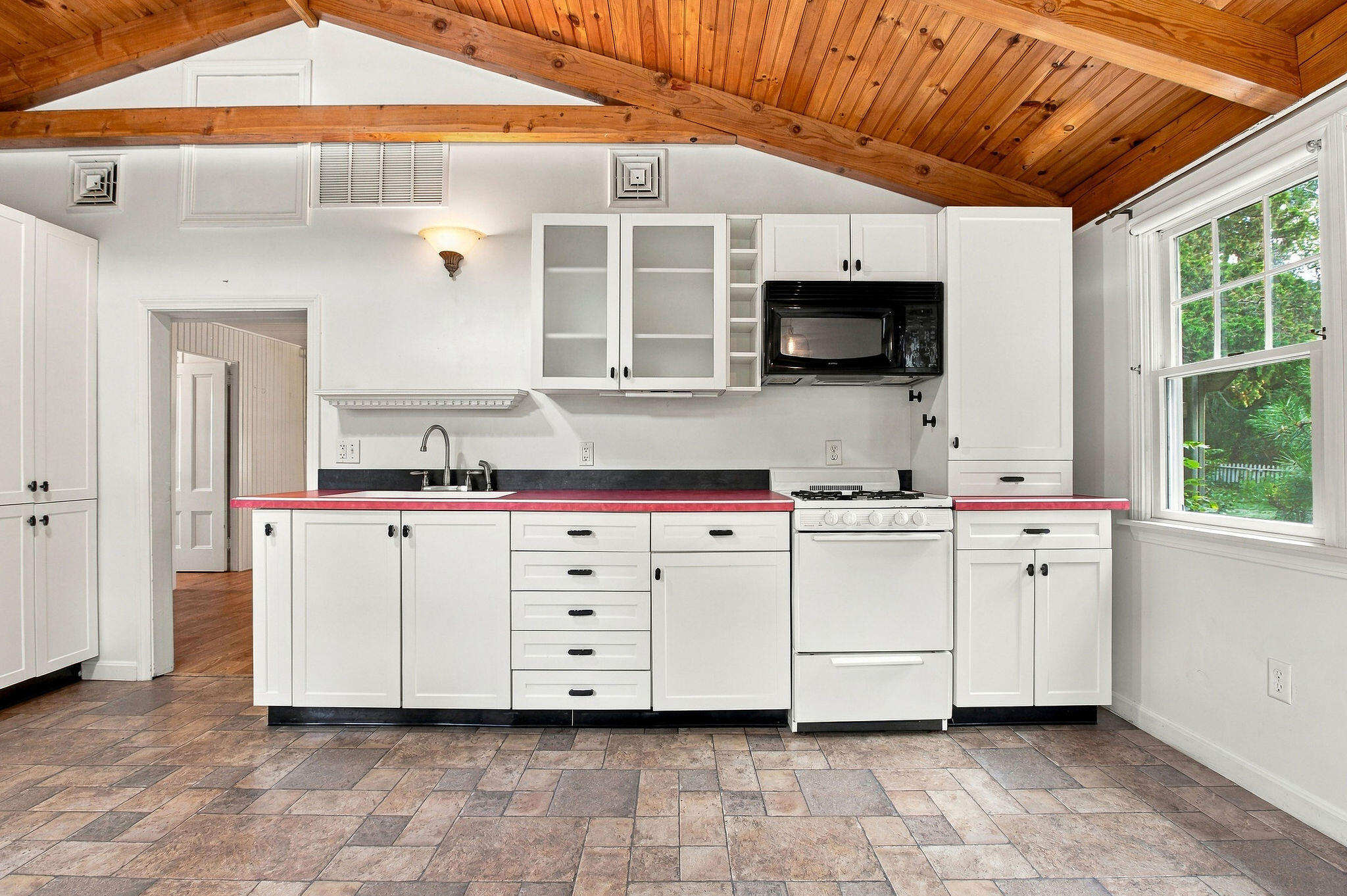 25 Craigville Beach Road Barnstable, MA 02601 - Photo 67 of 92 25CraigvilleBeachRd-091