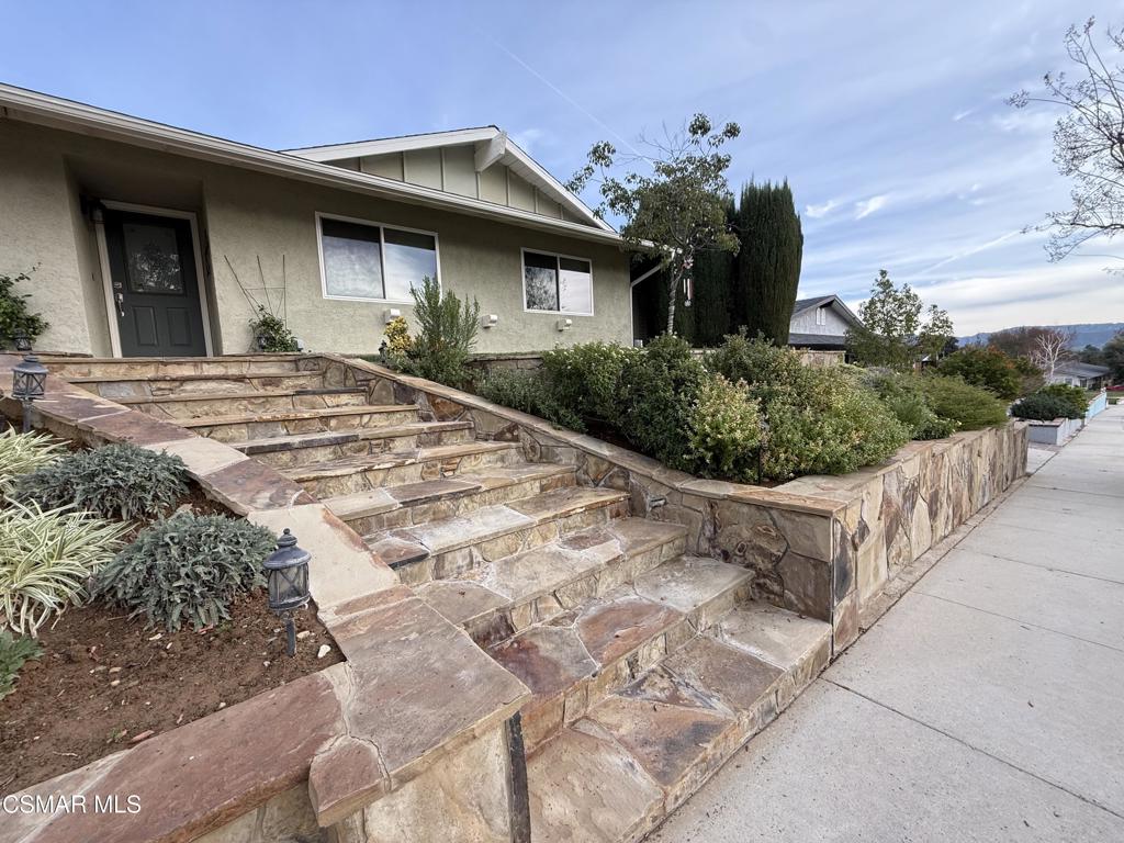 3446 Travis Avenue Simi Valley, CA 93063 - Photo 11 of 36