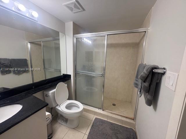 Brickell on the River Miami, FL 33131 - Photo 11 of 12 a bathroom with a toilet a sink and shower