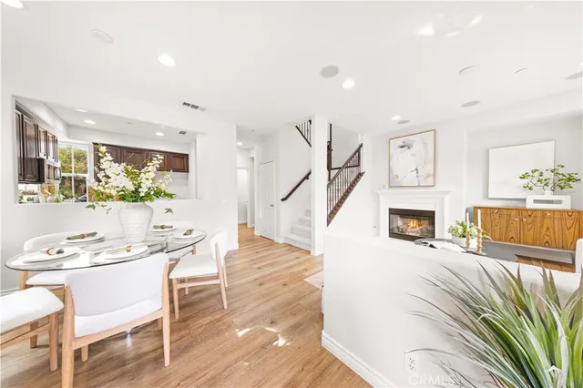 $1,198,000 | 74 Trailing Vine, Irvine, CA 92602