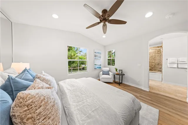 $1,198,000 | 74 Trailing Vine, Irvine, CA 92602