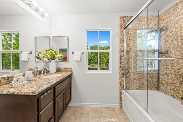 $1,198,000 | 74 Trailing Vine, Irvine, CA 92602