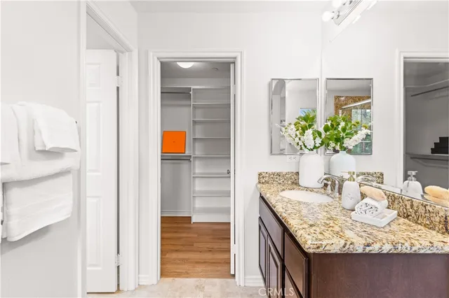 $1,198,000 | 74 Trailing Vine, Irvine, CA 92602