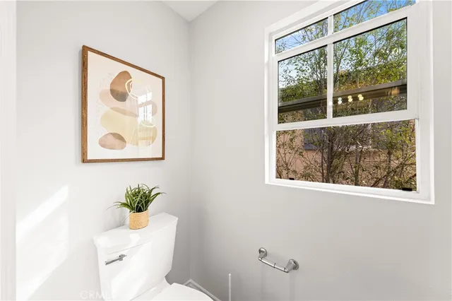 $1,198,000 | 74 Trailing Vine, Irvine, CA 92602