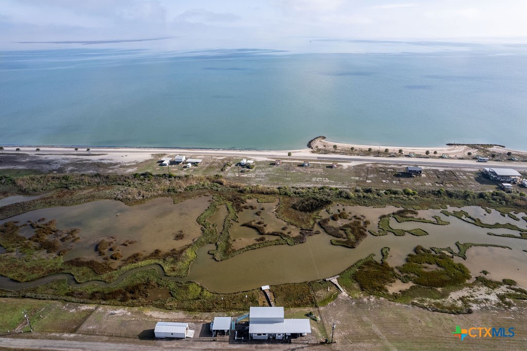 305 Zimmerman Road Port Lavaca, TX 77979 - Photo 9 of 33