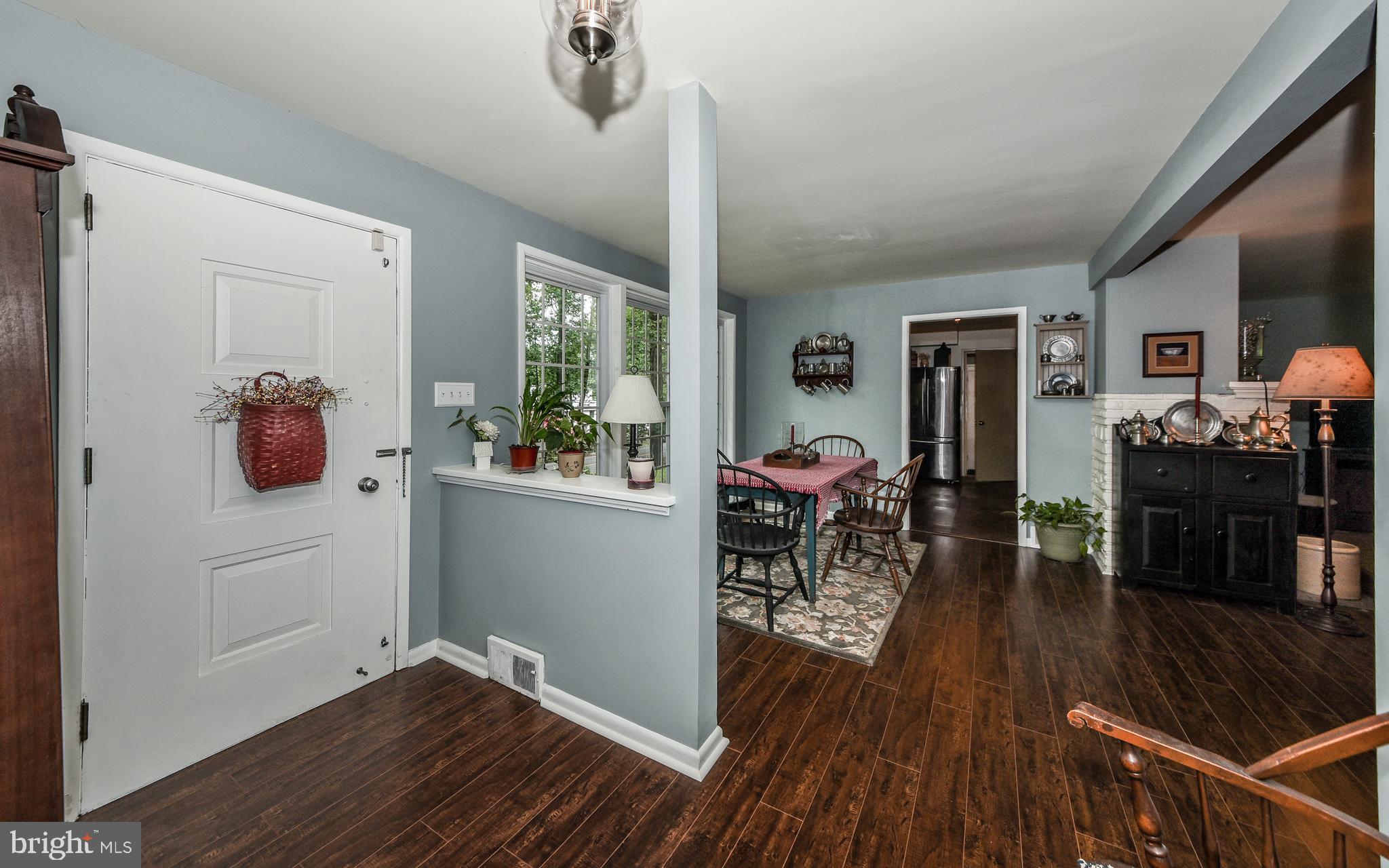 1740 Old Welsh Road Huntingdon Valley, PA 19006 - Photo 5 of 46 Foyer, view toward Kitchen