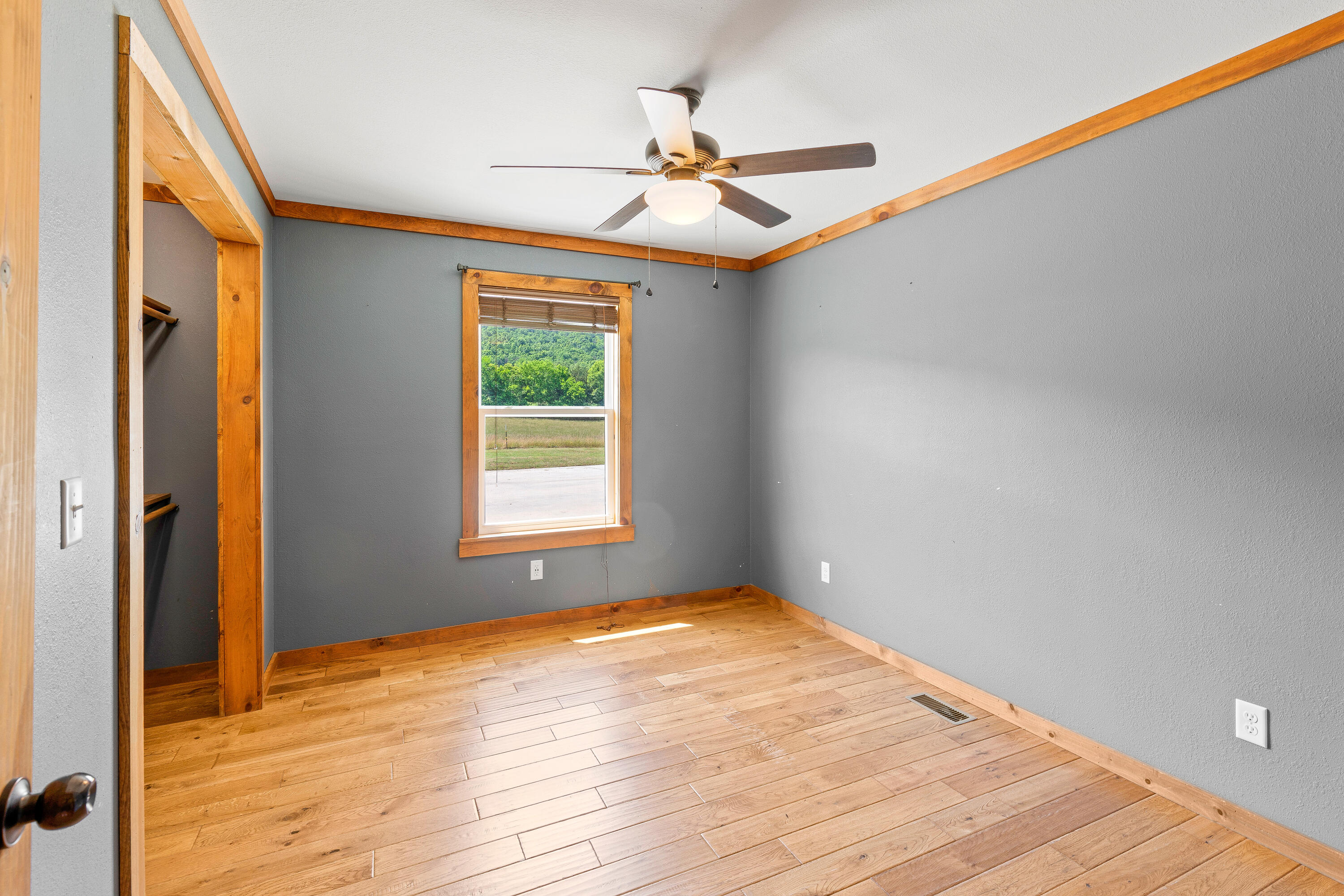 1831 West Valley Road Whitwell, TN 37397 - Photo 17 of 35 Whitwell-34