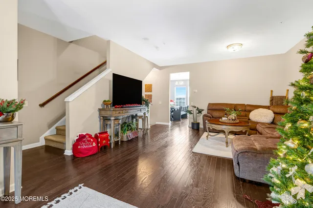 $589,900 | 153 Waypoint Drive, Eatontown, NJ 07724