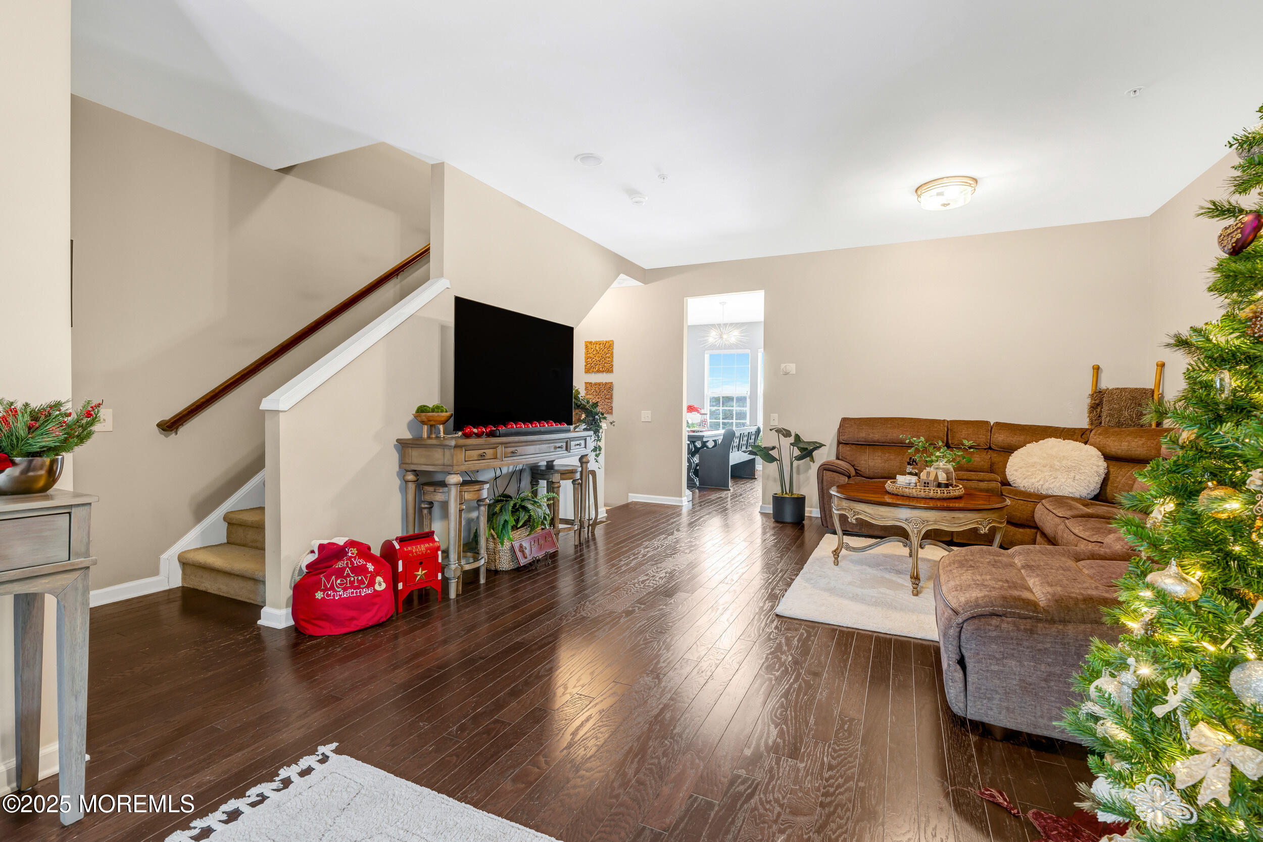 153 Waypoint Drive Eatontown, NJ 07724 - Photo 22 of 43 024