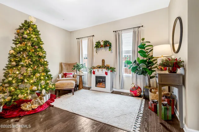 $589,900 | 153 Waypoint Drive, Eatontown, NJ 07724