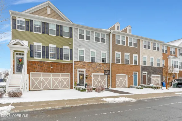 $589,900 | 153 Waypoint Drive, Eatontown, NJ 07724