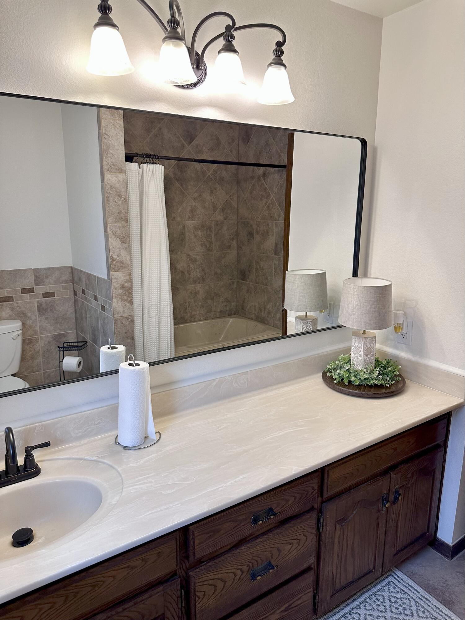 8205 Laredo Trail Amarillo, TX 79110 - Photo 69 of 120 IMG_E4670