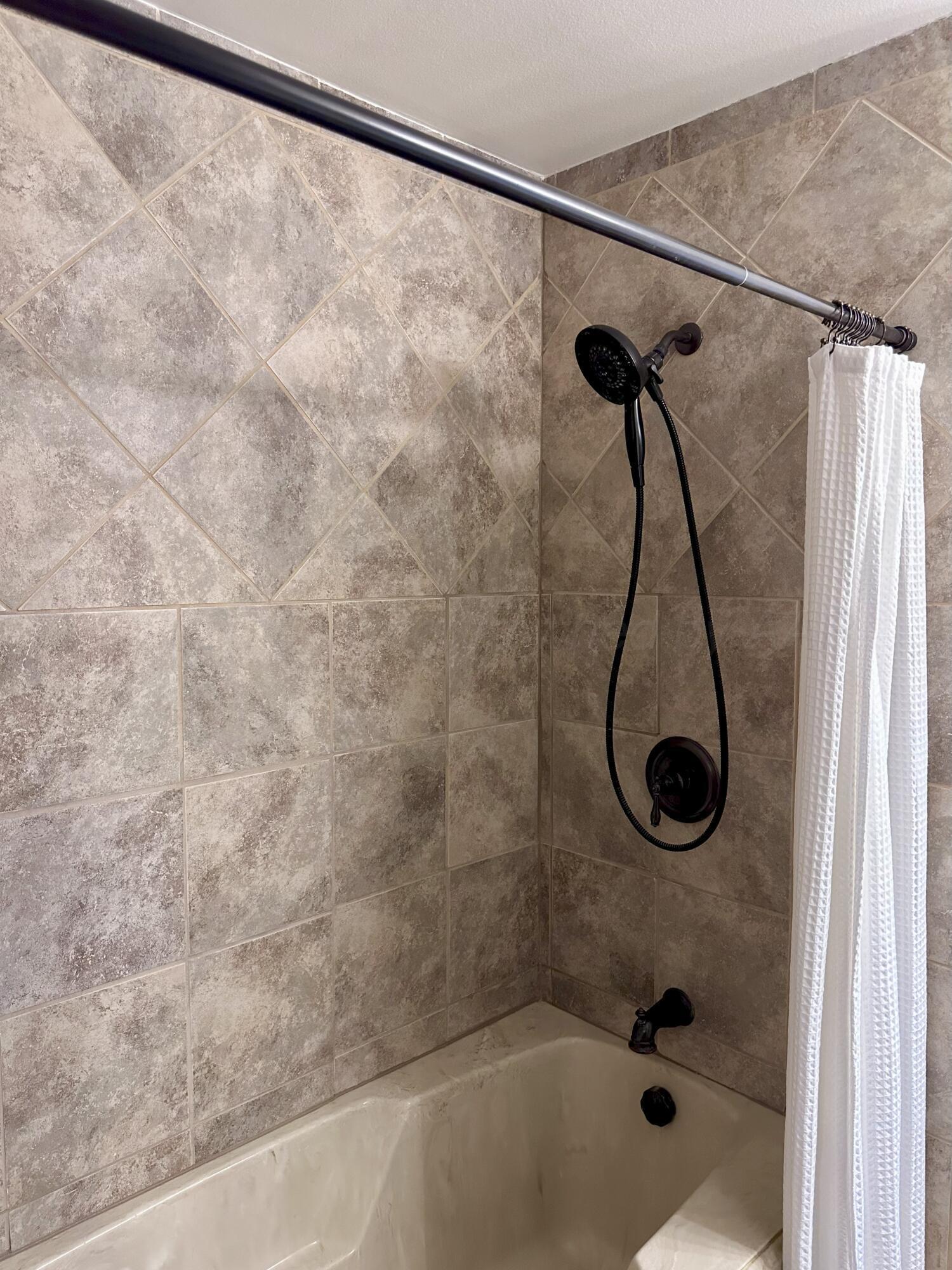 8205 Laredo Trail Amarillo, TX 79110 - Photo 71 of 120 IMG_E4672