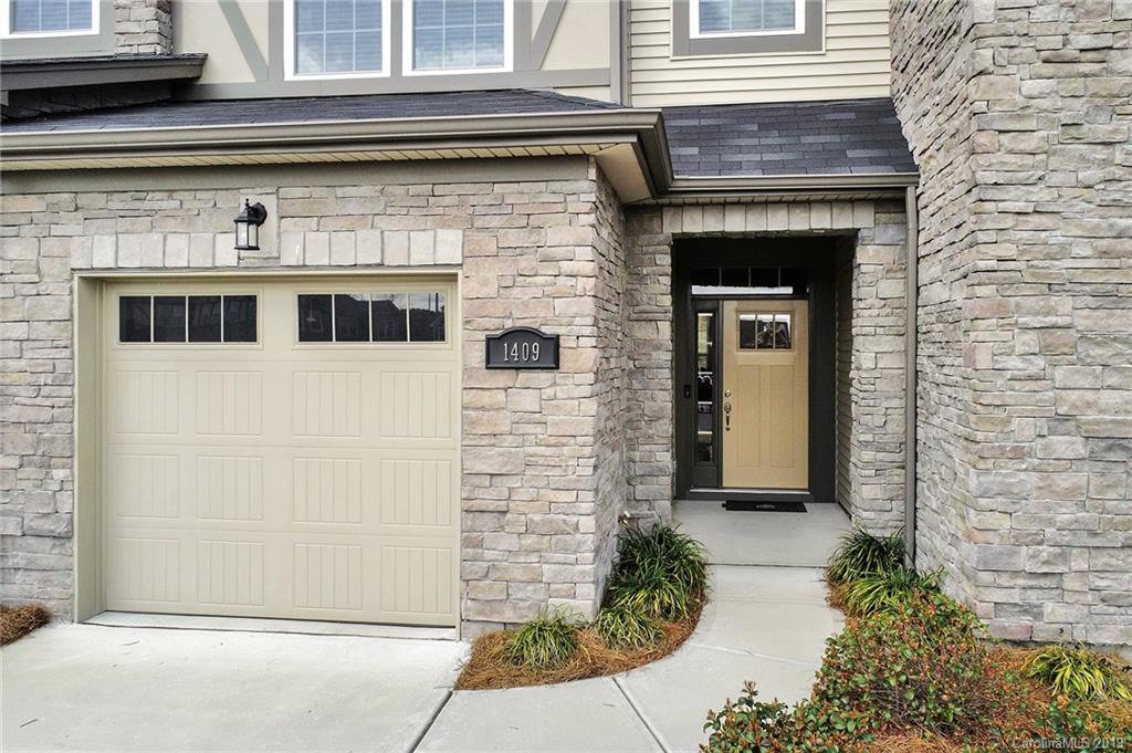 1409 Calum Way, Unit 66 Fort Mill, SC 29708 - Photo 2 of 24