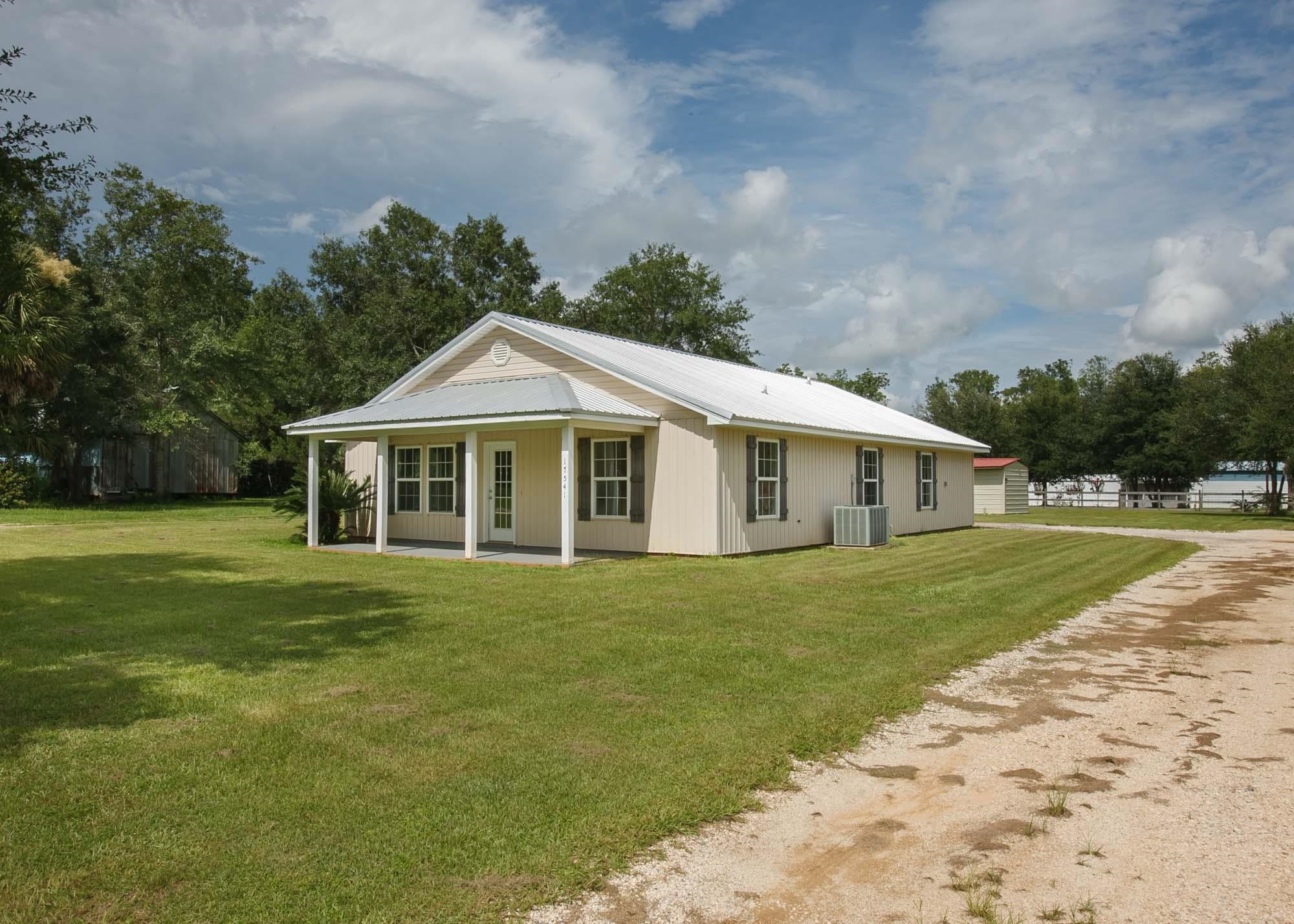 17541 Boomerang Lane Foley, AL 36535 - Photo 3 of 47