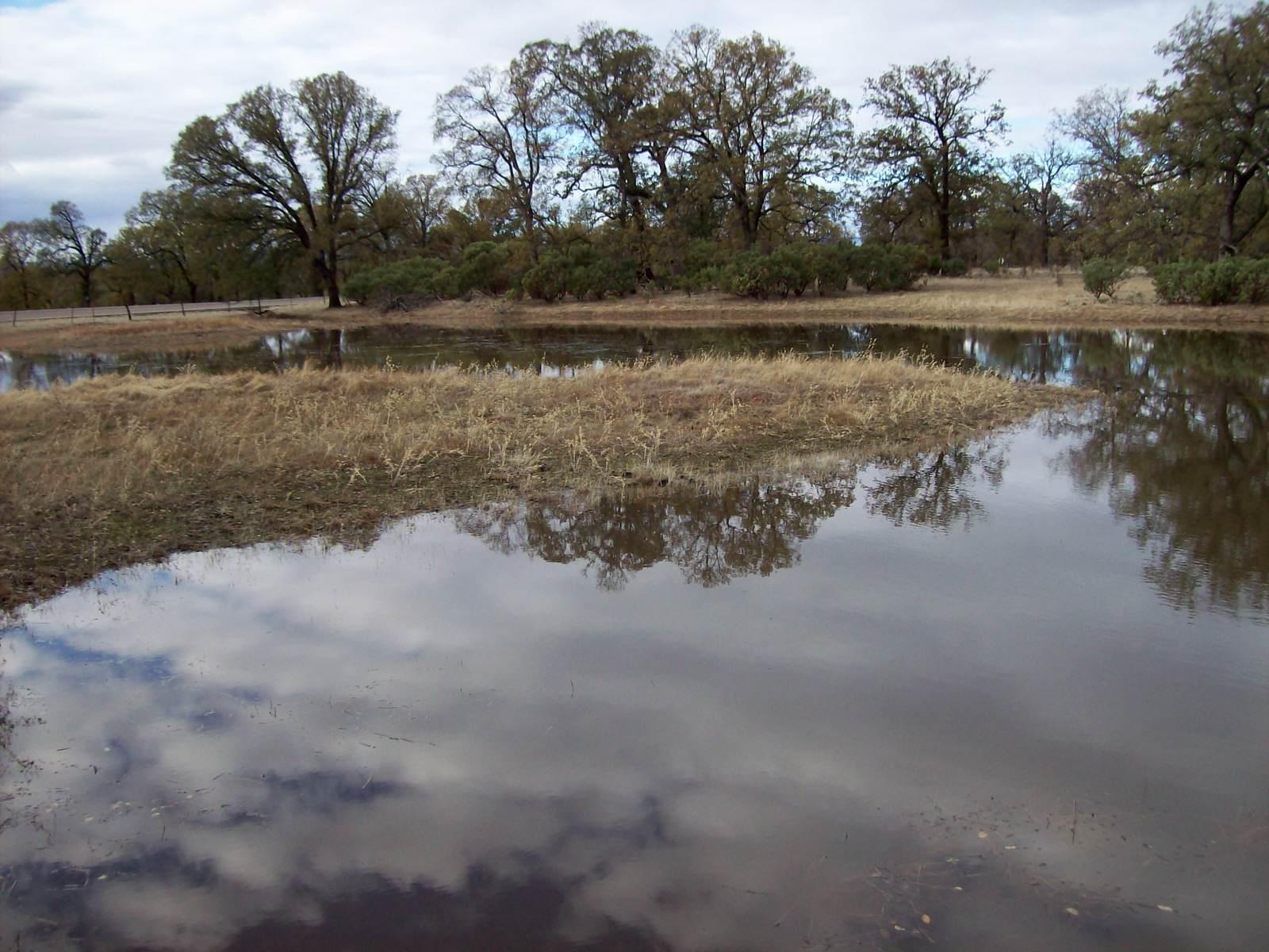16300 Maynard Road Red Bluff, CA 96080 - Photo 5 of 28 a view of a lake view