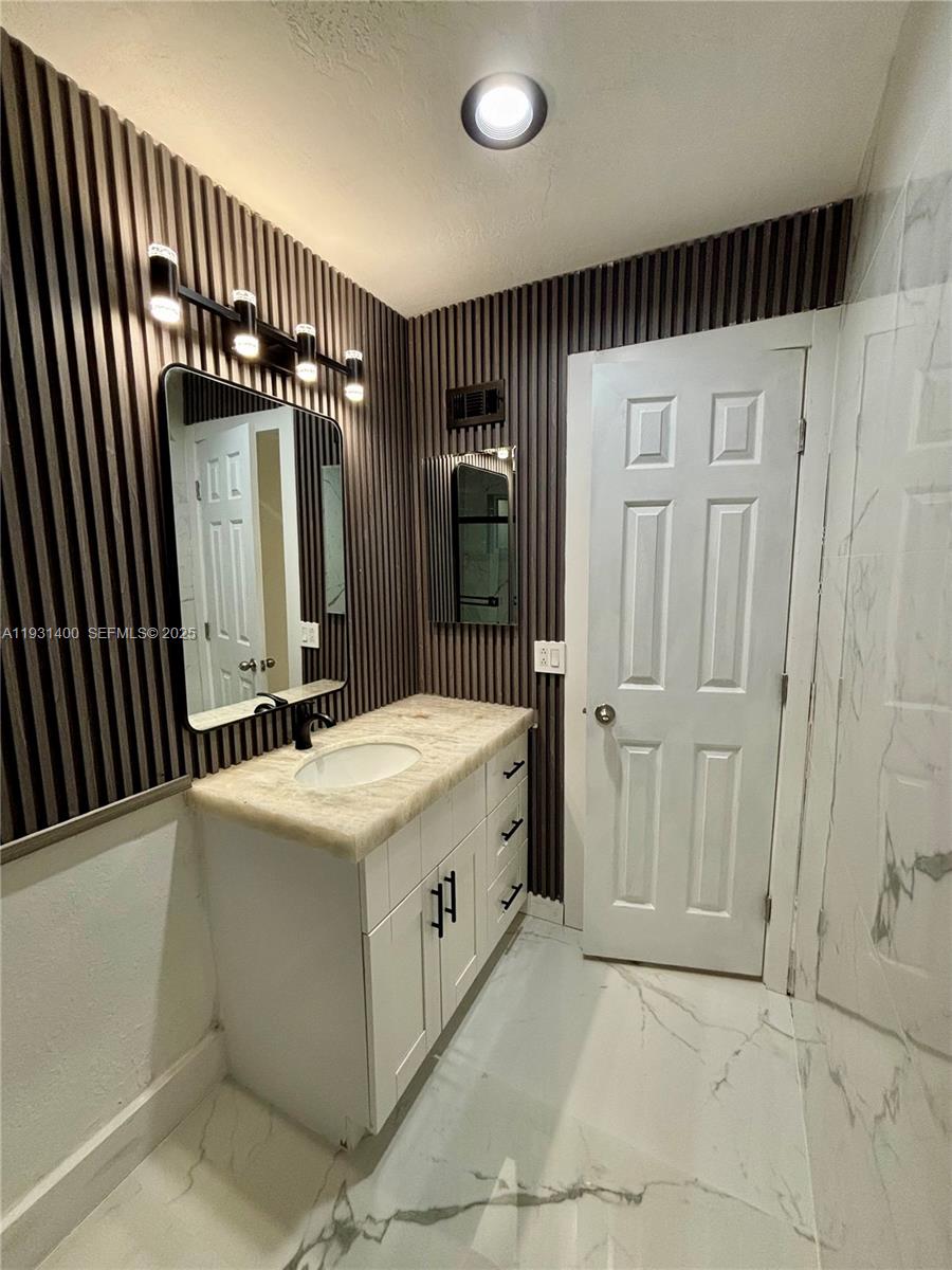 8561 Claridge Drive Miramar, FL 33025 - Photo 25 of 38