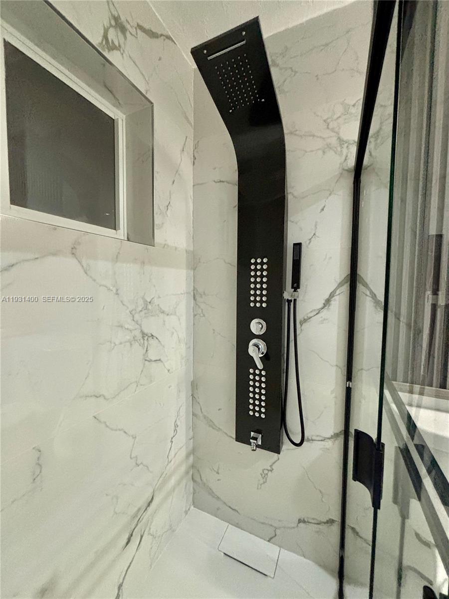 8561 Claridge Drive Miramar, FL 33025 - Photo 27 of 38