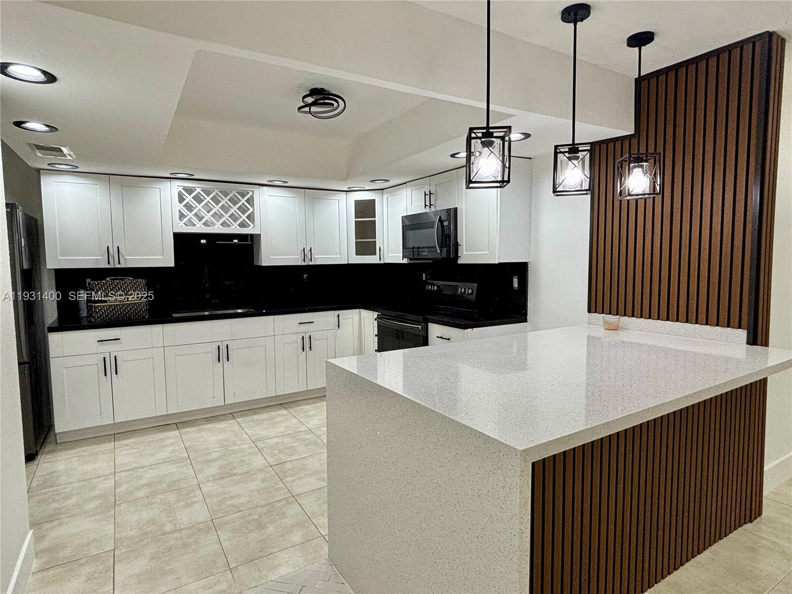 8561 Claridge Drive Miramar, FL 33025 - Photo 9 of 38