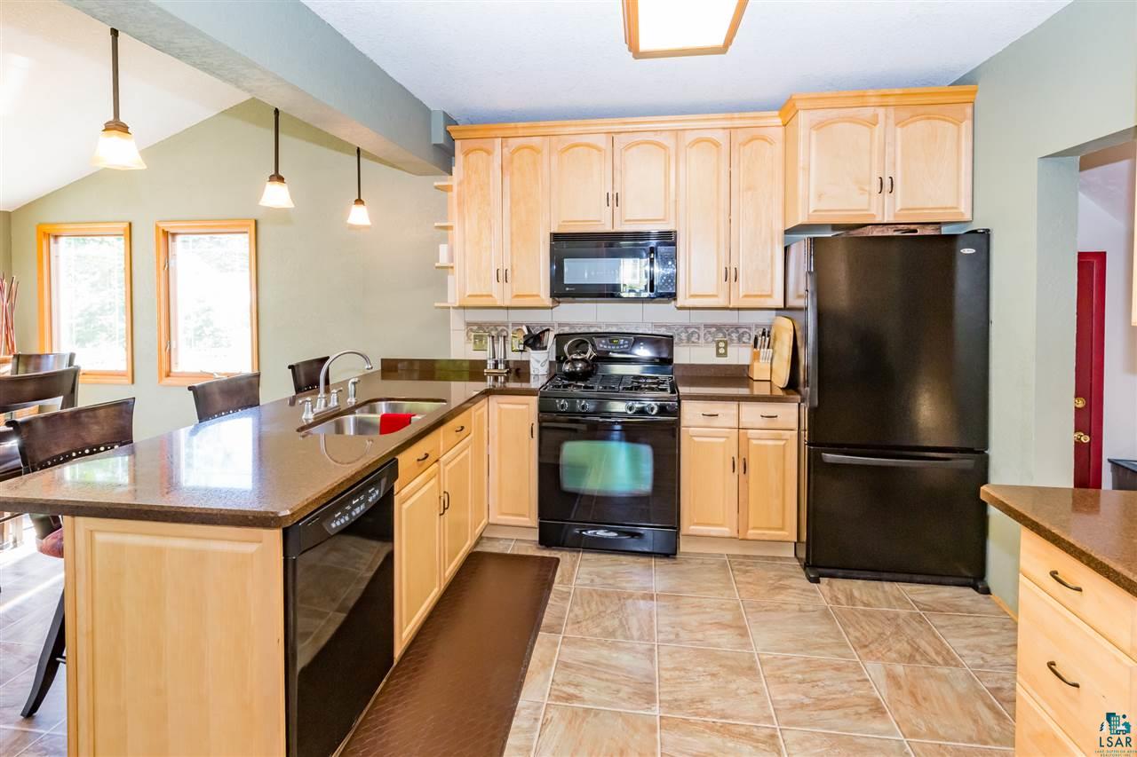 5701 Oneida Street Duluth, MN 55804 - Photo 11 of 37 Gallery Image 11