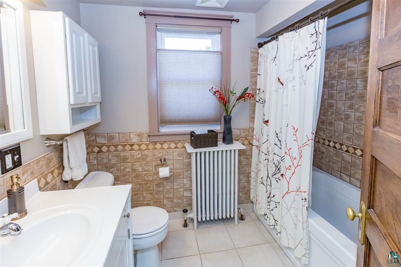5701 Oneida Street Duluth, MN 55804 - Photo 19 of 37 Gallery Image 19