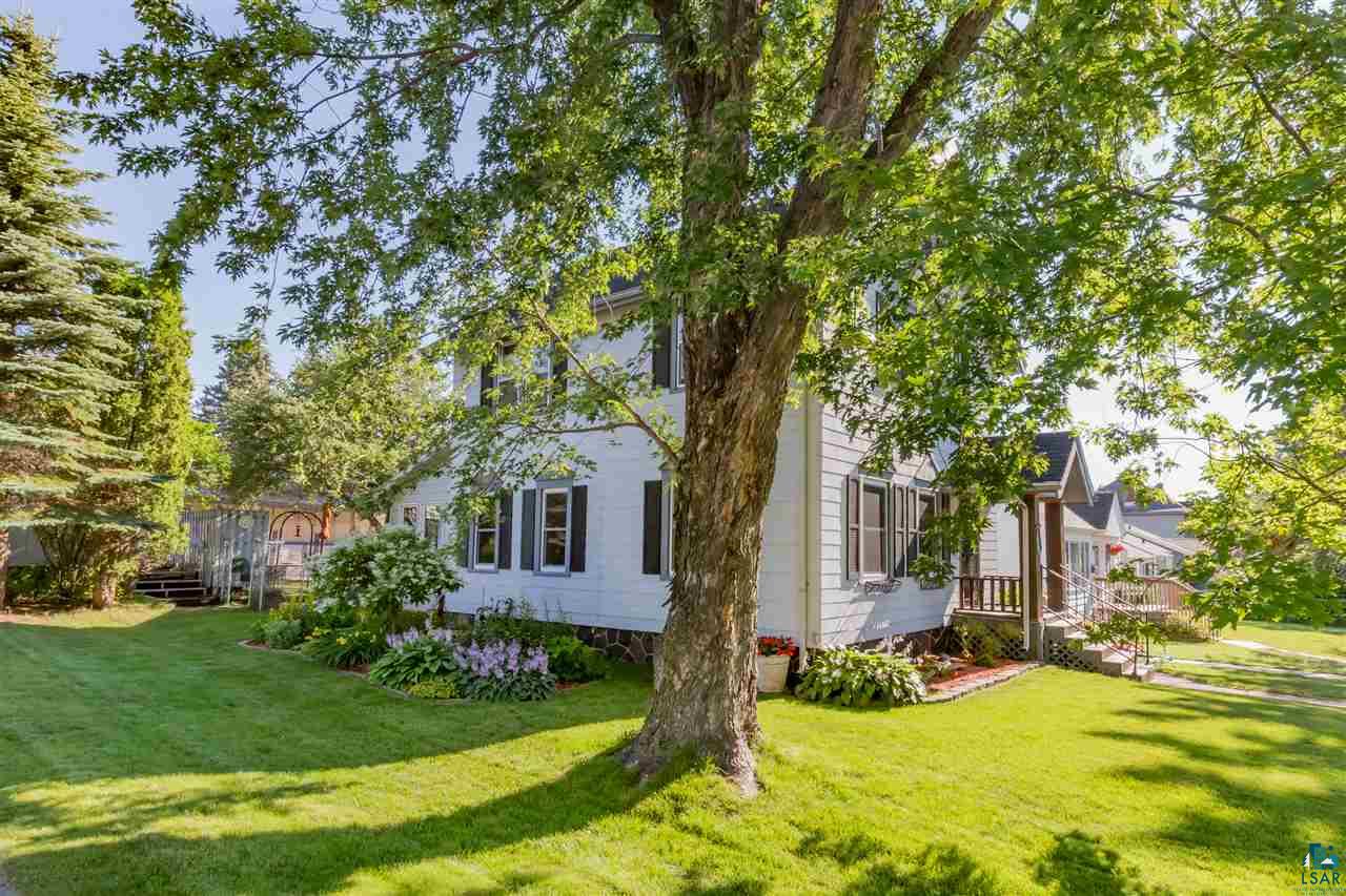 5701 Oneida Street Duluth, MN 55804 - Photo 3 of 37 Gallery Image 3