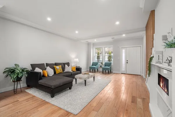 $1,499,900 | 54 Indiana Terrace, Unit 54, Newton, MA 02464