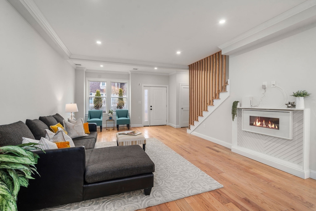 54 Indiana Terrace, Unit 54 Newton, MA 02464 - Photo 9 of 22