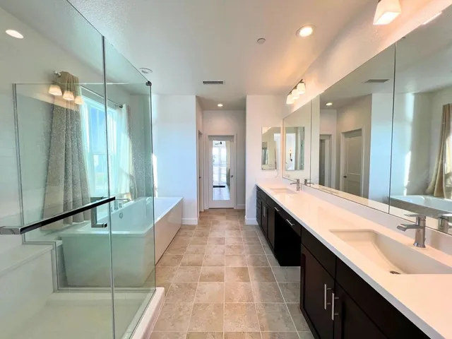 $1,749,000 | 290-290 Waterside Place, Bethel Island, CA 94511