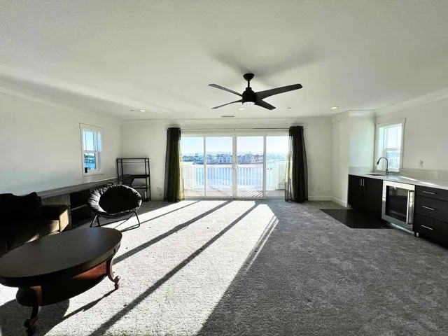 $1,749,000 | 290-290 Waterside Place, Bethel Island, CA 94511