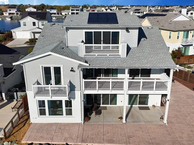 $1,749,000 | 290-290 Waterside Place, Bethel Island, CA 94511